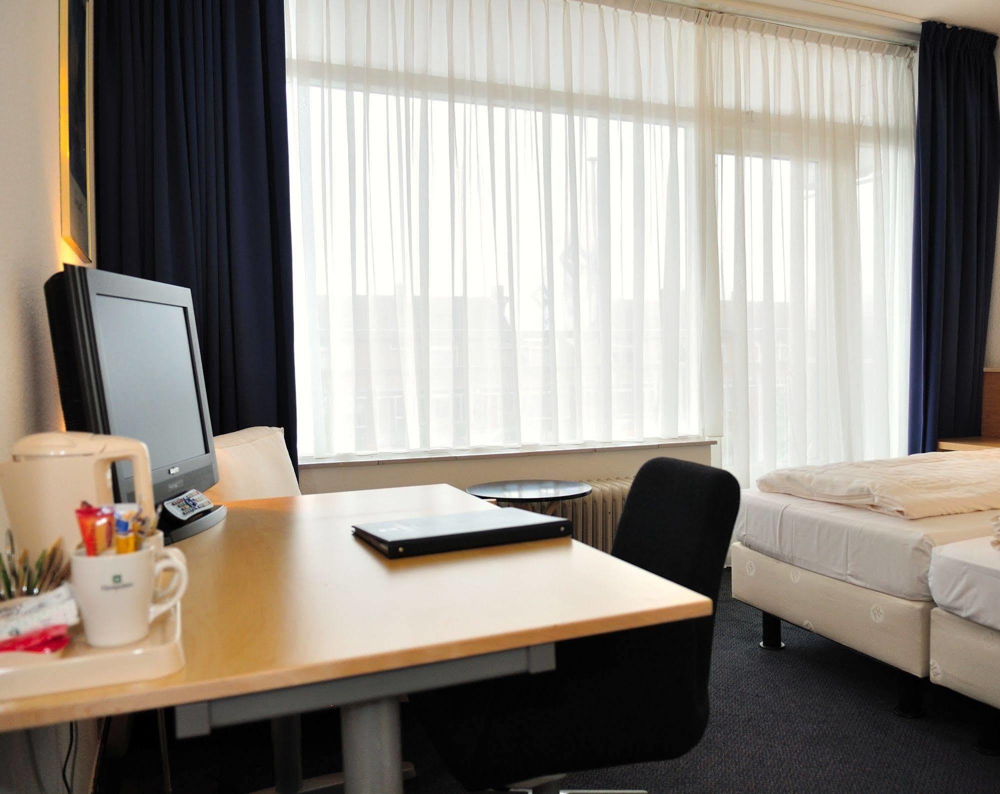 City Hotel Terneuzen Extérieur photo